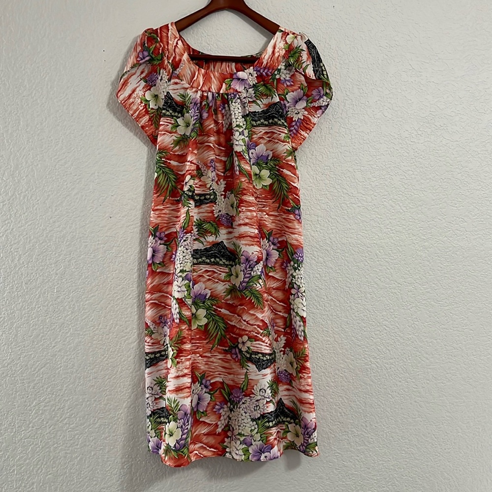 Royal Creations Hawaiian Floral Dress Mumu